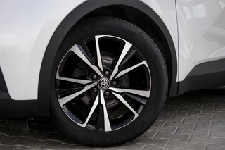 Toyota C-HR Toyota C-HR 1.8 Hybrid 140 First Edition | Camera | Adaptive Cruise - afbeelding nr 3