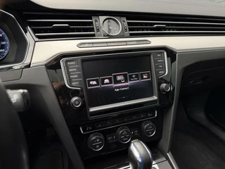 Volkswagen Passat Volkswagen Passat Variant 1.4 TSI GTE Highline Pano - Led - Leder - Dynaudio - afbeelding nr 26