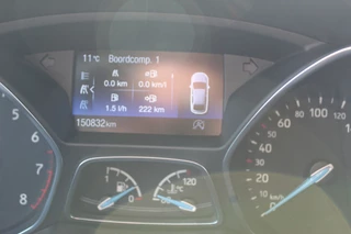 Ford Focus Climate control , Navigatie , Cruise control , LED dagrijverlichting Parkeersensoren V+A , Voorruitverwarming - afbeelding nr 4