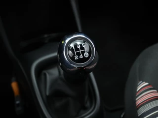 Citroën C1 Citroën C1 1.0 e-VTi Feel | Trekhaak | All season banden | Airco | Radio - afbeelding nr 35