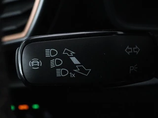 CUPRA Formentor CUPRA Formentor 1.4 e-Hybrid VZ | 245pk | Stoel & stuurverwarming | Carplay | Camera | Adaptive cruise | Navigatie | Sfeerverlichting | Keyless | Full LED | PHEV - afbeelding nr 18