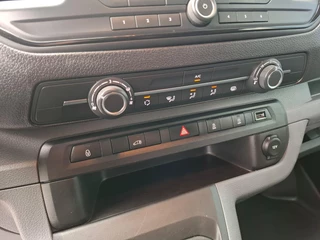 Opel Vivaro Opel Vivaro 1.5 CDTI L2H1 Edition L3H1 / AIRCO / CRUISE CONTROLE / 3 ZITS / EURO 6 - afbeelding nr 20