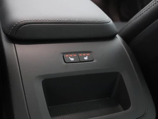 Volvo V60 Volvo V60 2.0 B4 Plus Bright | Panoramisch schuif-/kanteldak | Camera | Leder | Demo | Vraag naar de actuele tellerstandvv - afbeelding nr 19