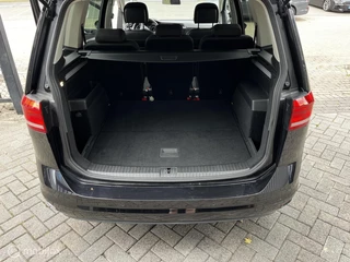 Volkswagen Touran Volkswagen Touran 1.2 TSI Comfortline  NAVI/CRUISE/PDC/STOELVER - afbeelding nr 18