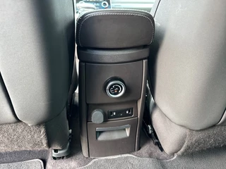 Renault Espace Renault Espace 1.6 DCI INITIALE PARIS 7P PANO-DAK/TREKHAAK/CAMERA/LEDER/BOSE/NAVI - afbeelding nr 30