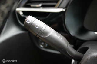 Opel Corsa Opel Corsa 1.2 Elegance 100 PK, Stuur/stoel verwarming, Pdc voor/achter + Camera, Cruise, App connect, 16 inch Lmv. - afbeelding nr 28