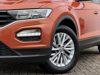 Volkswagen T-Roc Volkswagen T-Roc 1.0 TSI Adaptive cruise Lane assist Stoelverwarming Media player Clima - afbeelding nr 12