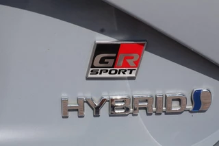 Toyota Yaris Toyota Yaris 1.5 Hybrid GR-Sport uitvoering - afbeelding nr 7