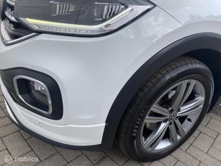 Volkswagen T-Cross Volkswagen T-Cross 1.0 TSI 115 R-Line DSG AUTOM/NAVI/VIRTUAL - afbeelding nr 21
