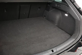 CUPRA Leon CUPRA Leon 1.4 e-Hybrid | 245pk | Panoramadak |  Stoel & stuurverwarming | Carplay | Adaptive cruise | Sfeerverlichting | Navigatie | Camera | PHEV - afbeelding nr 11