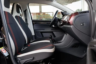 Volkswagen up! Volkswagen Up! 1.0 BMT High Up! | Trekhaak | Airco | Cruise control | - afbeelding nr 11
