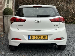 Hyundai i20 Hyundai i20 1.0 T-GDI Comfort *Airco *Cruise *Goed onderhoud - afbeelding nr 4