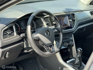 Volkswagen T-Roc Volkswagen T-Roc 1.5 TSI Style + APPLE CARPLAY - afbeelding nr 5