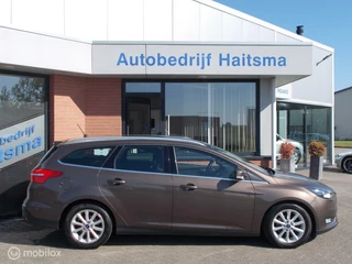 Ford Focus Ford Focus Wagon 1.0 Titanium Climate | Tr.hk | Navi - afbeelding nr 2