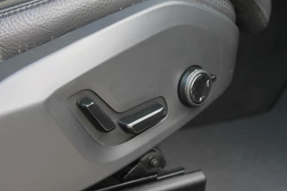 Volvo XC60 Volvo XC60 T6 Recharge AWD Plus Dark | Longe Range | Panoramadak | Leder | Parkeercamera | Stoelverwarming | Memory Stoelen | Keyless - afbeelding nr 38