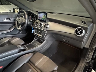Mercedes-Benz CLA Mercedes-Benz CLA Shooting Brake 180 Business Solution Automaat | Full LED | Sportstoelen | Navi | Stoelverwarming | Camera - afbeelding nr 20