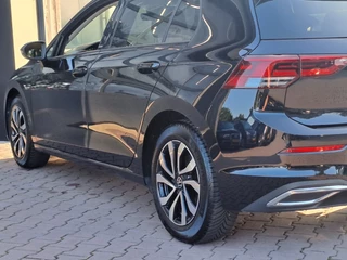 Volkswagen Golf Volkswagen Golf 1.5 eTSI R-Line Business+ | LED | Trekhaak | All-seasons | ACC | Keyless | Stoelverwarming | - afbeelding nr 55