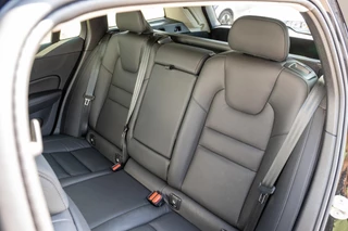 Volvo V60 Volvo V60 T6 Plug-in hybrid AWD Plus Dark | 360 camera | 19