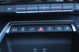 Audi A3 Pano/Matrix LED/Navi+/Keyless/Camera/Head-up/Sonos/ACC/Dodehoek - afbeelding nr 24
