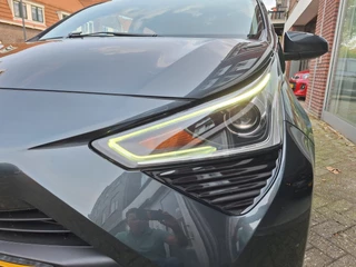 Toyota Aygo Toyota Aygo 1.0 VVT-i X-Play Limited 5Drs /Navi/Camera/Apple/Android/Airco/garantie - afbeelding nr 25