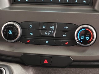 Ford Transit Custom Ford Transit Custom 131pk Automaat L1H1 Parkeersensoren Cruisecontrol Airco Euro6 Bluetooth - afbeelding nr 29