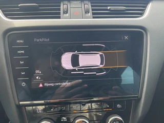 Škoda Octavia Škoda Octavia Combi 1.5 TSI 150pk Automaat Trekhaak Carplay Stoelverw Cruise NL-Auto! - afbeelding nr 36