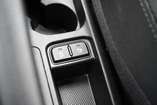 Hyundai i10 Hyundai i10 1.0i Comfort Navigatie | Park.sensoren | CarPlay | NAP - afbeelding nr 21
