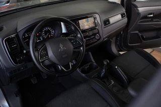 Mitsubishi Outlander Mitsubishi Outlander 2.2 DI-D Edition | 1ste Eig | Org NL | BTW Auto | DAB | Camera | Dealer Onderhouden - afbeelding nr 7