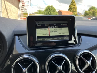Mercedes-Benz B-Klasse Mercedes-Benz B-Klasse 200 Prestige 156 pk AUT. | navigatie | leder interieur | trekhaak | climate control | parkeersensoren - afbeelding nr 26
