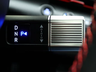 Hyundai Kona Hyundai Kona Electric Premium 65.4 kWh | 360 graden camera | Alcantara | Navigatie | - afbeelding nr 30
