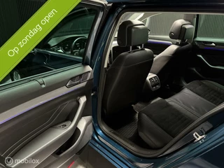 Volkswagen Passat Volkswagen Passat Variant 1.4 TSI PHEV GTE|PANO|VIRTUAL|DLRO - afbeelding nr 11