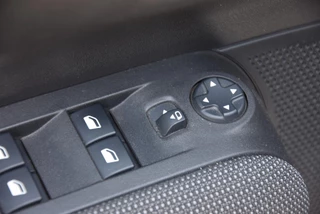 Citroën C3 Aircross Citroen C3 Aircross 1.2 PureTech Feel | Cruise control | Draadloze telefoonlader | Achteruitrijcamera | - afbeelding nr 24