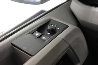 Volkswagen Crafter Volkswagen Crafter 35 2.0 TDI 140PK L3H3 EURO 6 - Airco - Navi - Cruise - € 16.900,- Excl. - afbeelding nr 22