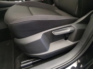 Škoda Karoq Škoda Karoq 1.0 TSI 110pk Business Edition Camera, Cruise control, Winterpakket - afbeelding nr 19