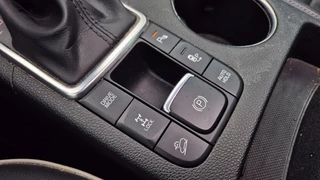 Kia Sportage Kia Sportage 1.6T GDI 4WD GT Line PANO PDC ACC TREKHAAK AUTOMAAT LEDER STOELKOELING/ VERWARMING - afbeelding nr 13