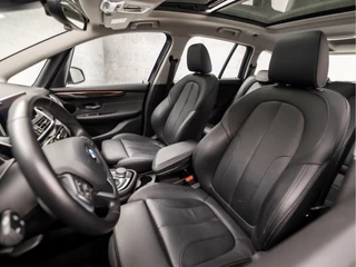 BMW 2 Serie BMW 2 Serie Gran Tourer 220i Executive Sportline 192Pk Automaat (PANORAMADAK, GROOT NAVI, HEAD-UP DISPLAY, LEDEREN SPORTSTOELEN, SFEERVERLICHTING, LED KOPLAMPEN, ELEK ACHTERKLEP, NIEUWSTAAT) - afbeelding nr 14