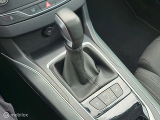 Peugeot 308 Peugeot 308 SW 1.2 PureTech Allure | Pano | Airco | Navi - afbeelding nr 19
