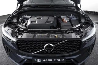 Volvo XC60 Volvo XC60 2.0 T6 Plug-in hybrid AWD Plus Dark | S/K-Panodak | Dig. Cockpit | Adapt. Cruise | Memory Stoelen | Elek. Klep | Stoel-+stuurverw. | 360 Camera | Harman/Kardon | NAV+App. Connect | LM 19
