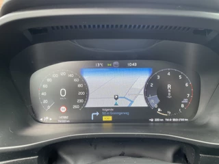 Volvo XC40 Navigatie Trekhaak 2000 kg Panoramadak ACC Leder Elek stoelen Pilot Assist Standkachel 360 Camera Apple Carplay NL Auto - afbeelding nr 15