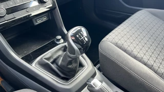 Volkswagen T-Cross Volkswagen T-Cross 1.0 TSI Life Bns | AppleCarplay | Camera | Cruise - afbeelding nr 12