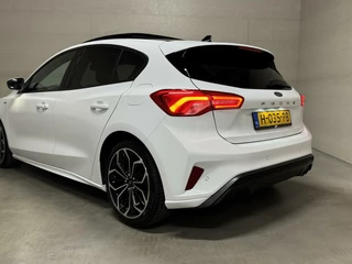 Ford Focus Ford Focus 1.5 EcoBoost ST Line Pano ACC CarPlay Winterpack - afbeelding nr 54