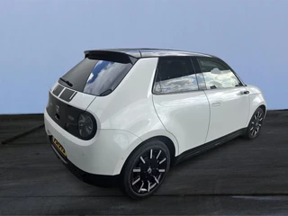 Honda e Honda e Advance 16