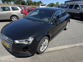 Audi A3 Audi A3 Limousine 1.6 TDI ultra Attraction Pro Line - afbeelding nr 3