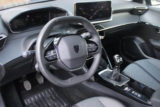 Peugeot 208 Peugeot 208 1.2 100PK ALLURE | CAMERA VOOR + ACHTER | KEYLESS ENTRY/START | DODEHOEK DETECTIE | NAVIGATIE | DRAADLOZE APPLE CARPLAY/ANDROID AUTO | PARKEERSENSOREN VOOR + ACHTER | ADAPTIVE CRUISE CONTROL | DAB+ RADIO | LED KOPLAMPEN | - afbeelding nr 6
