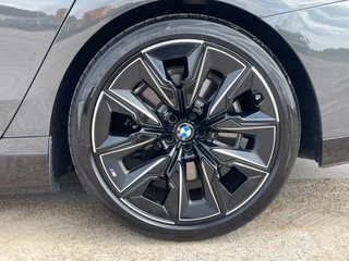 BMW 7 Serie BMW 7 Serie 750e xDrive M-Sport - afbeelding nr 6