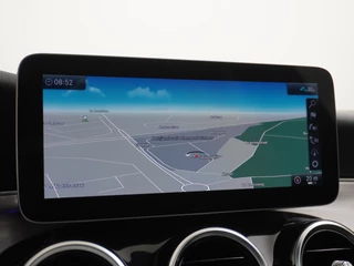 Mercedes-Benz C-Klasse Mercedes-Benz C-Klasse Estate 300e AMG // Burmester // Panoramadak // Distronic // MultiBeam LED // 360 Camera // Carplay // Night pakket - afbeelding nr 28