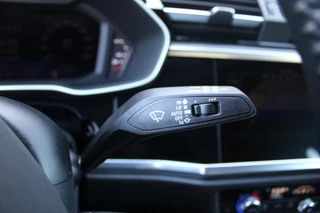 Audi Q3 Audi Q3 Sportback 35 TFSI 150PK S-TRONIC 7 S EDITION * NIEUWSTAAT * | S-LINE EXTERIEUR | S-LINE INTERIEUR | AUDI VIRTUAL COCKPIT | PANORAMISCH SCHUIF / KANTELDAK | NAVIGATIE | TWIN LEDEREN BEKLEDING ZWART MET ROTSGRIJS STIKSEL | VOORSTOELEN VERWARMBAAR | ACHTERUITRIJCAMERA | PARKEERSENSOREN VOOR / ACHTER | DODEHOEK DETECTIE |  ALARM SYSTEEM | FULL LED KOPLAMPEN INCLUSIEF LED ACHTERLICHTEN | ZWARTE HEMELBEKLEDING | AUDI SOUND SYSTEM | AMBIENTE VERLICHTING | 18