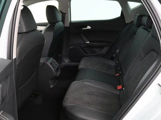 SEAT Leon SEAT Leon 1.4 TSI e-Hybrid PHEV | Stoel & stuurverwarming |  Leder/Alcantara | Carplay | Camera | Navigatie | Memory | Park Assist | Full LED - afbeelding nr 9