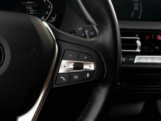 BMW 1 Serie BMW 1-serie 118i Automaat 140pk Executive Sport Edition | Carplay | Sportstoelen | Full LED - afbeelding nr 18