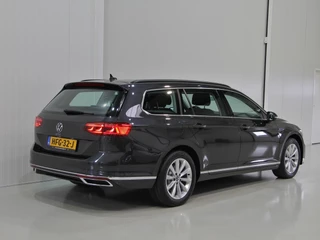 Volkswagen Passat Volkswagen Passat Variant 1.4 TSI PHEV GTE 218pk | Matrix LED | Camera - afbeelding nr 2